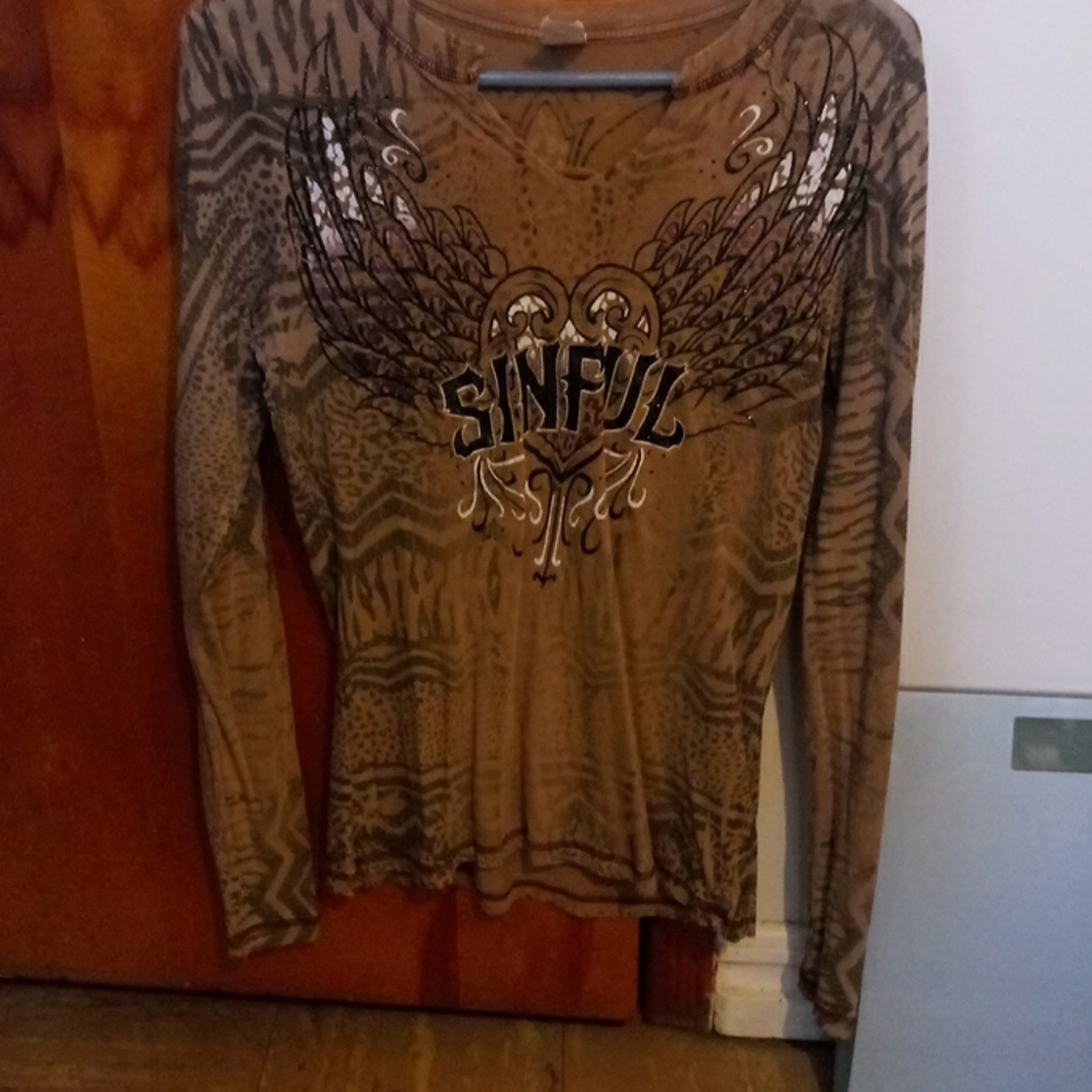 SINFUL LONG SLEEVE T-SHIRT